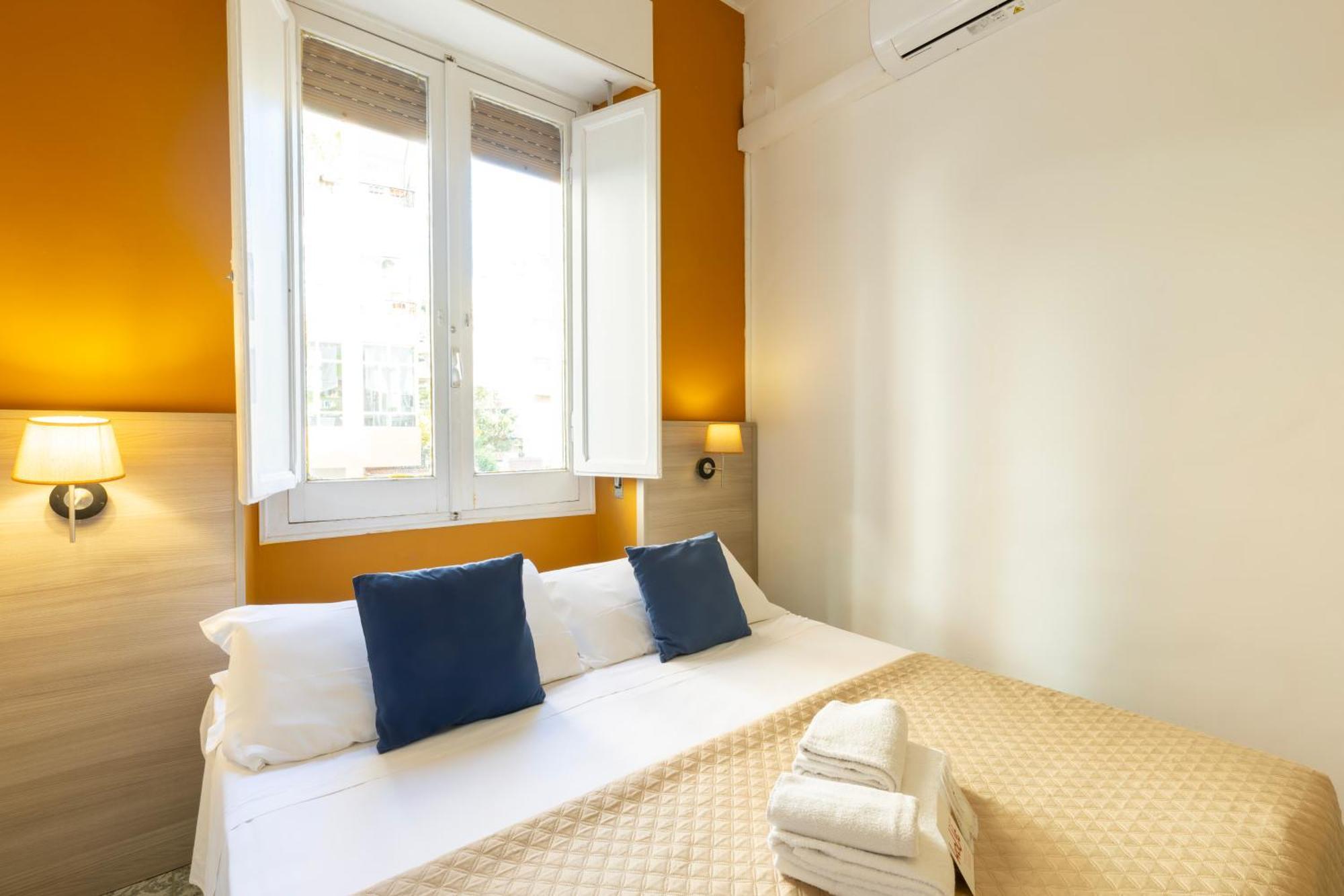 Kalie Rooms Guest House Кальяри Экстерьер фото